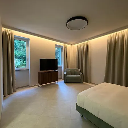 Lake Como Aparthotel Cernobbio Cernobbio